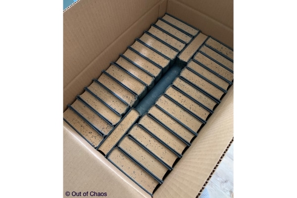 how to pack and move books - books all the same size and shape fit neatly into a moving box
